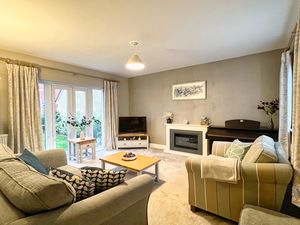 Photo 32- click for photo gallery